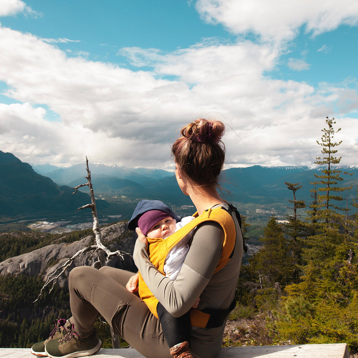 A Mother’s Guide to Serenity: Finding Your Oasis with Canvast