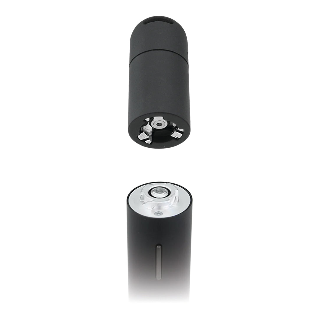 Pivot’s quick-release 3D Chamber 2-Pack ensures you’re ready for anything. Preload the chambers before you head out, and pop on a fresh one with a twist whenever you need it. With Pivot's innovative algorithm driving the experience, you get consistent temps, big vapor, and incredible flavor.