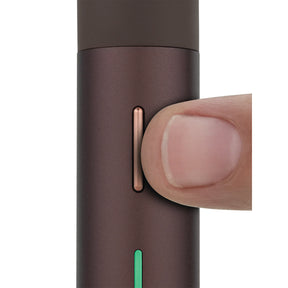 The Pivot puts the full Puffco experience in your pocket. The same size as a pen, this discreet, mobile vaporizer features a quick-release 3D Chamber that delivers premium flavor and real-time temperature control.