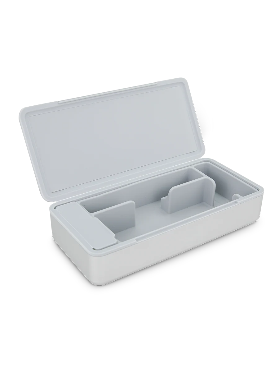 The Travel Case keeps your stash organized. Featuring a ridged hard aluminum exterior with a magnetic lid closure and soft silicone inside to reduce rattling, the Travel Case has room for a Pivot + Hot Knife, up to 3 jars, cotton swabs, a covered section for trash, and anything else you might need.